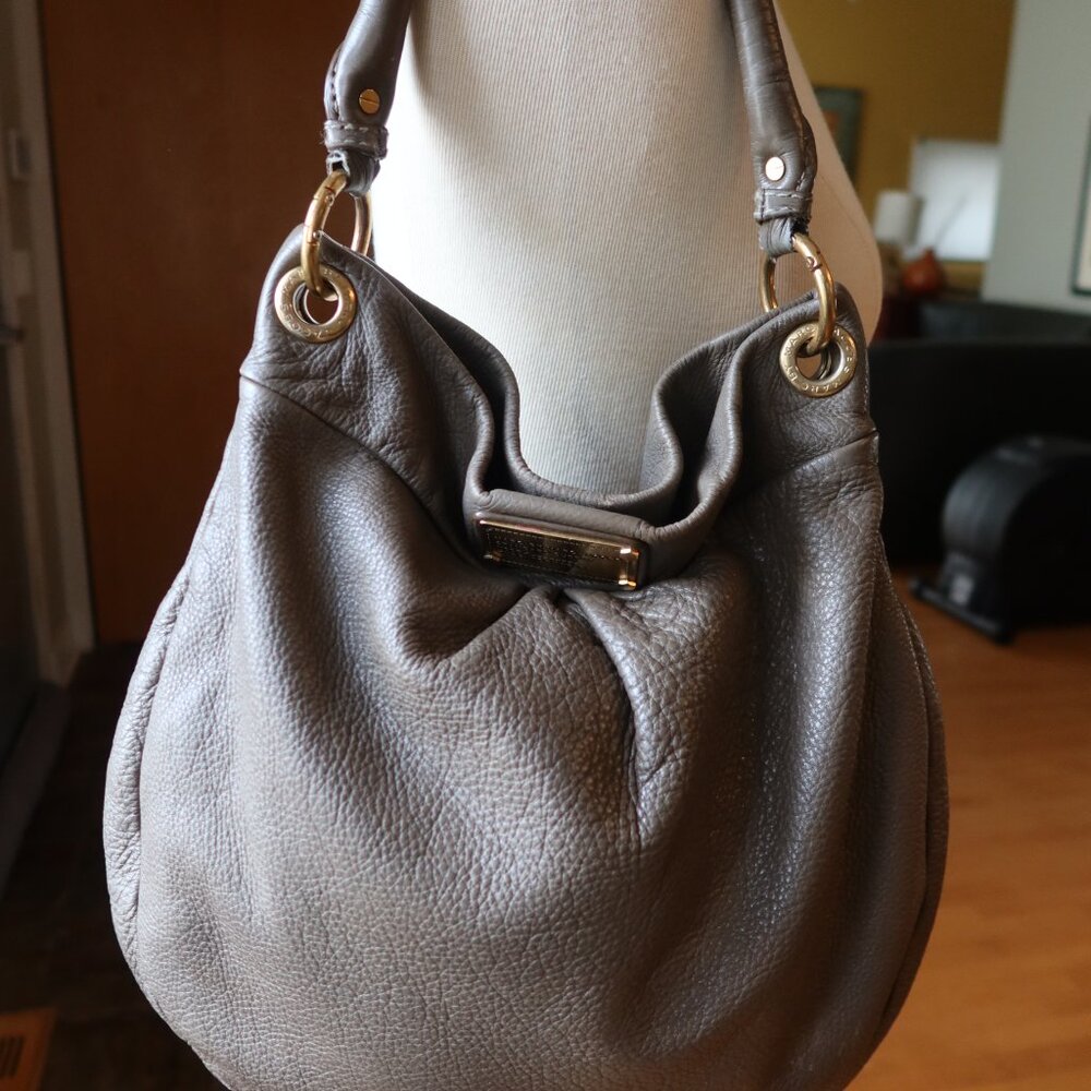 Marc By Marc Jacobs brownish grey classic leather Q Hillier hobo handbag/purse - Picture 4 of 16